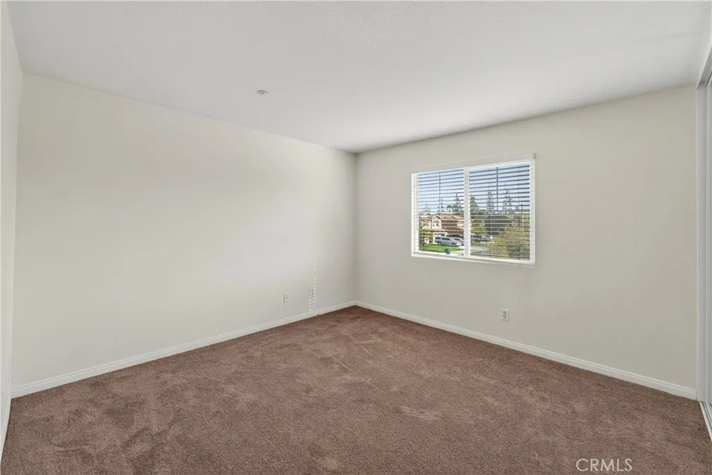 9406 Kentfield Court, Riverside, California 92508 home-pic-33